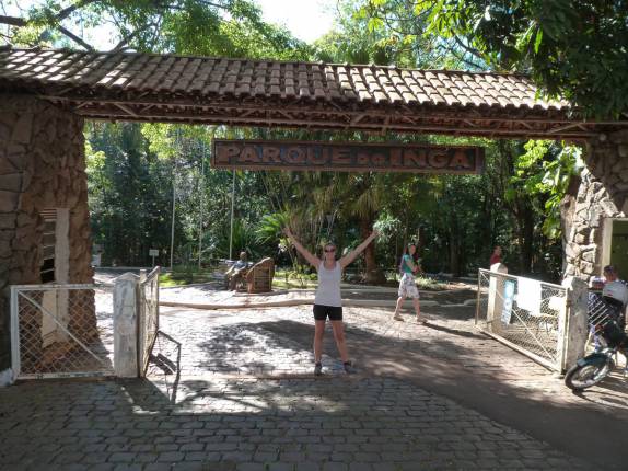 Pronta para passeio no Parque do Ingá, em Maringá, no norte do Paraná